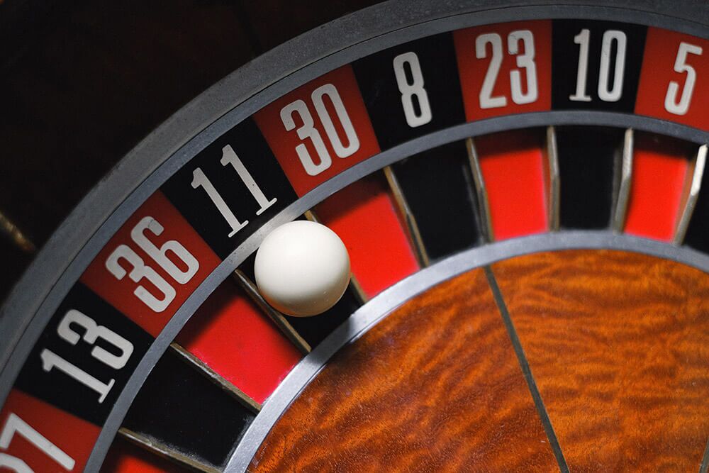 roulette-wheel-and-ball-1.jpg